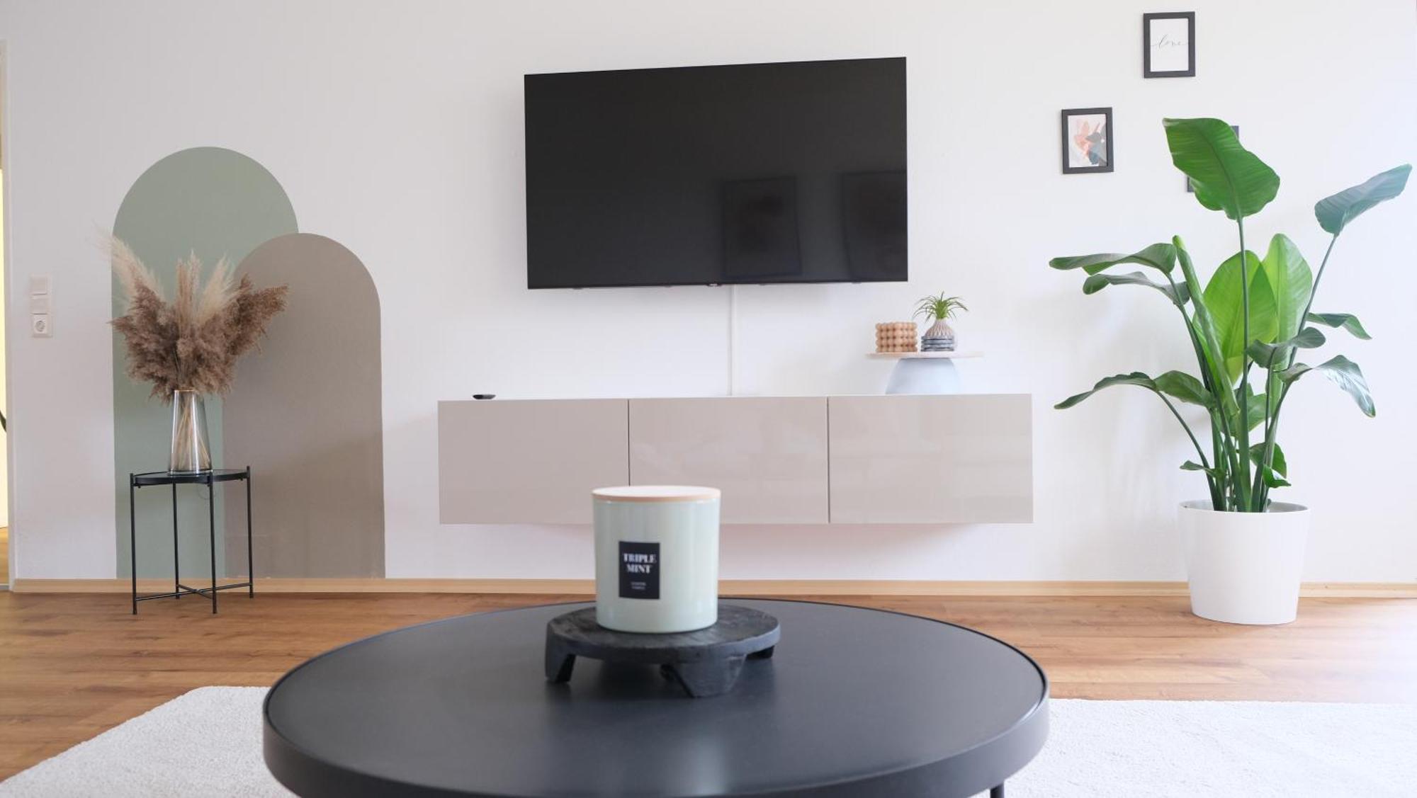 Casa Luxe - 120Qm - Zentral - Familienfreundlich - Parkplatz - 5Km Zum Legoland Appartement Günzburg Buitenkant foto